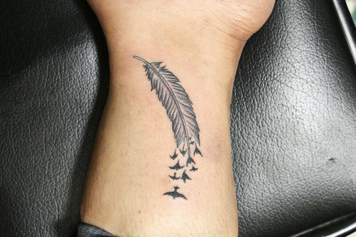 Minimalist Tattoo Ideas Designs That Prove Subtle Things Can Be