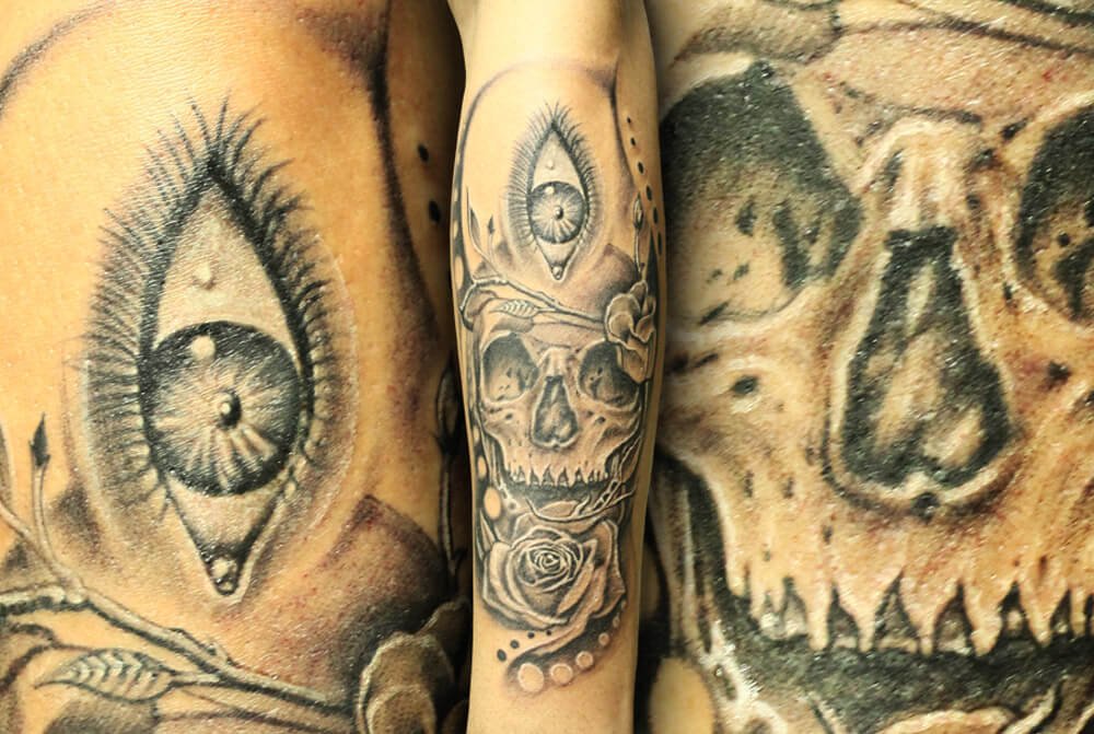 3D Skull, 3rd Eye with Rose Tattoo
